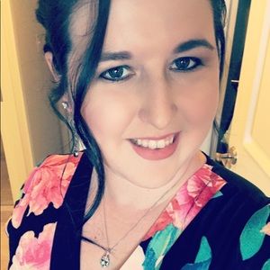 Meet your Posher, Francesca